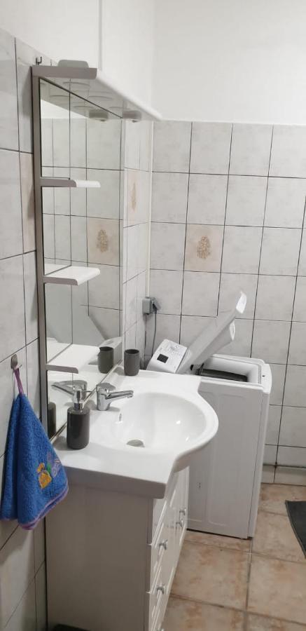 La Maison Ka Буйянт Екстериор снимка